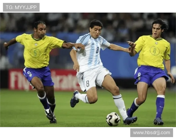 被绿的足球球星:那些因情感风波而遭遇背叛的传奇人物 被绿的足球球星:那些因情感风波而遭遇背叛的传奇人物