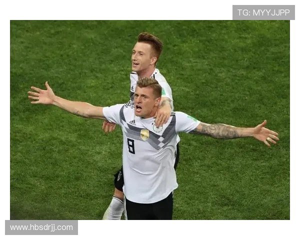 足球后腰十大球星盘点 引领中场风云的伟大人物 足球后腰十大球星盘点 引领中场风云的伟大人物